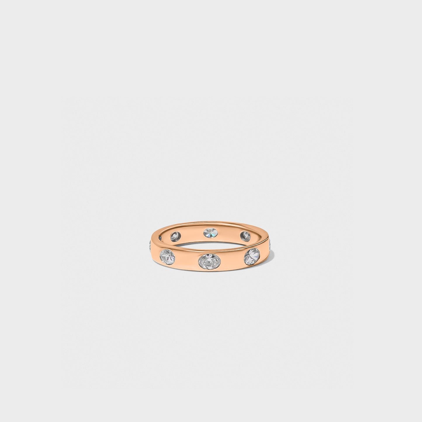 Bold Inlay Oval Diamond Band