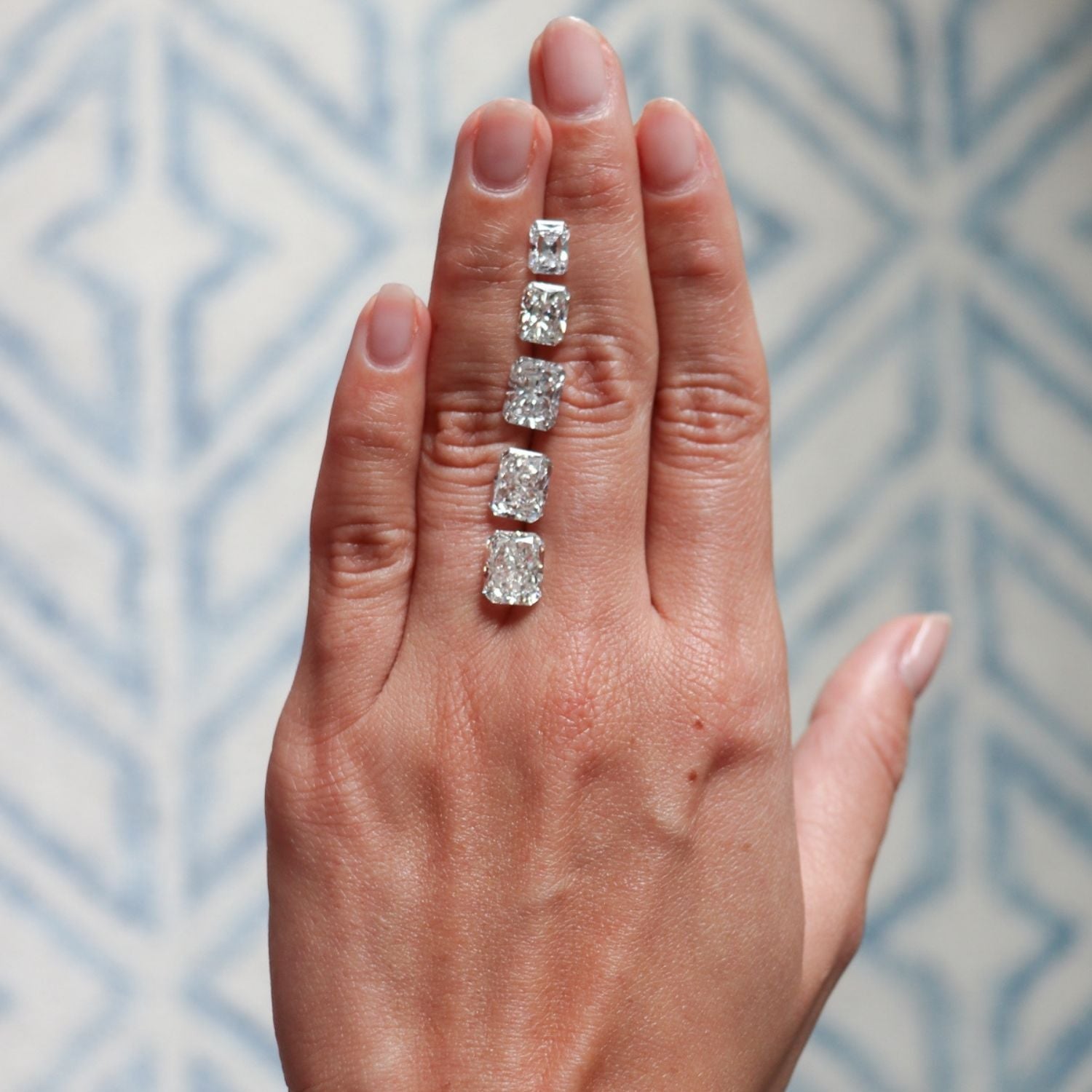 Radiant cut diamond sizes Clearance