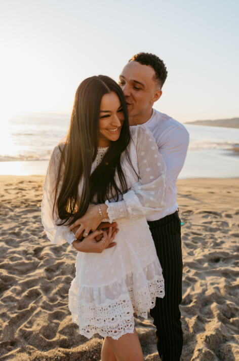 Clear Cut Couples: Devon and Christine