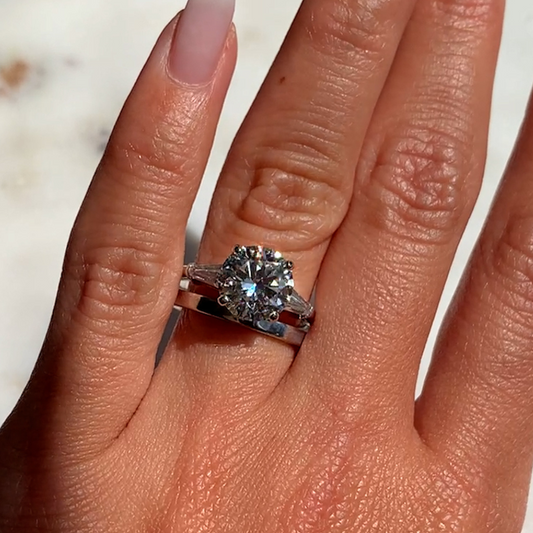 Why You Should Choose Platinum for your E-Ring
