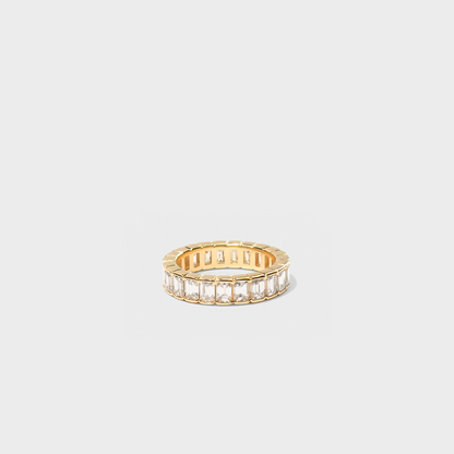Half Bezel Emerald Cut Band