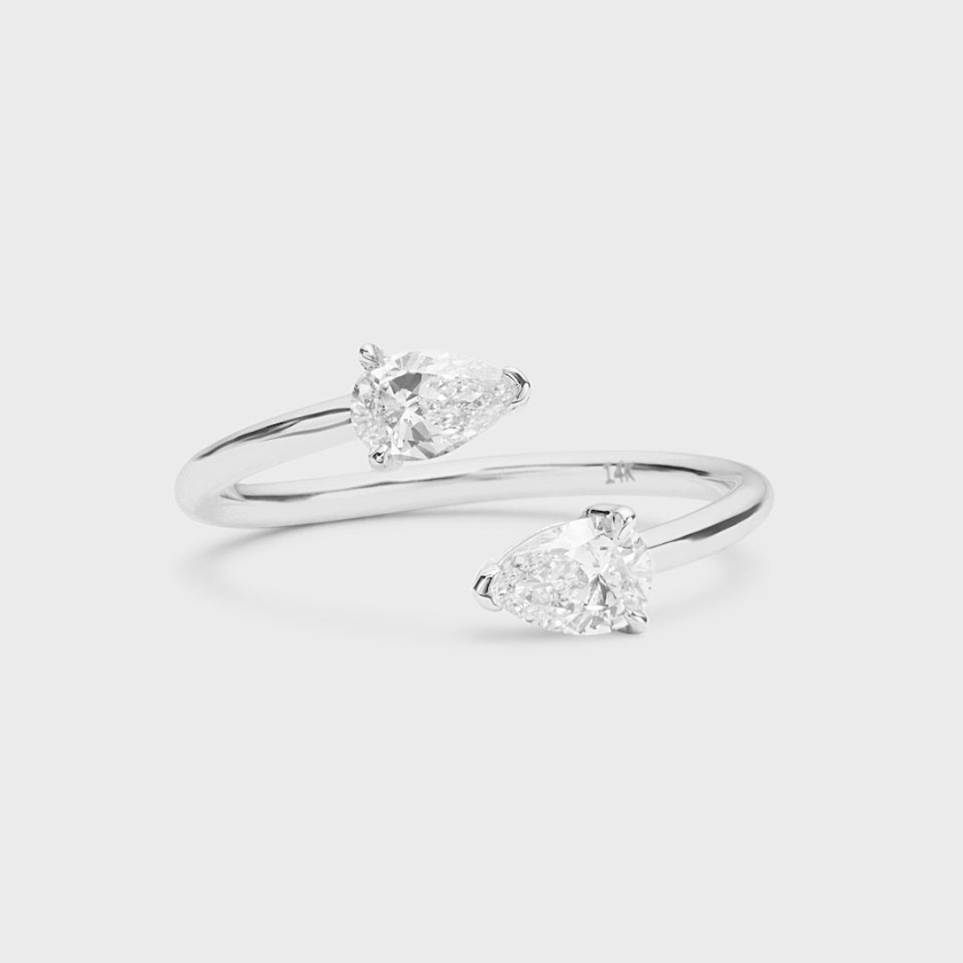 Bella Pear Ring