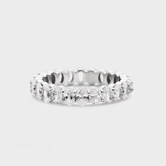 Defined Oval Diamond Band