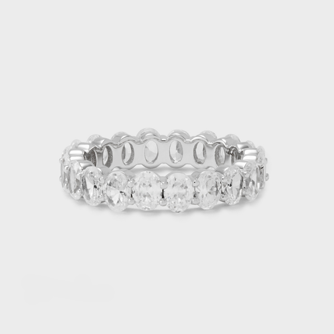 Defined Oval Diamond Band