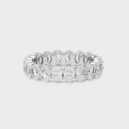 Defined Oval Diamond Band