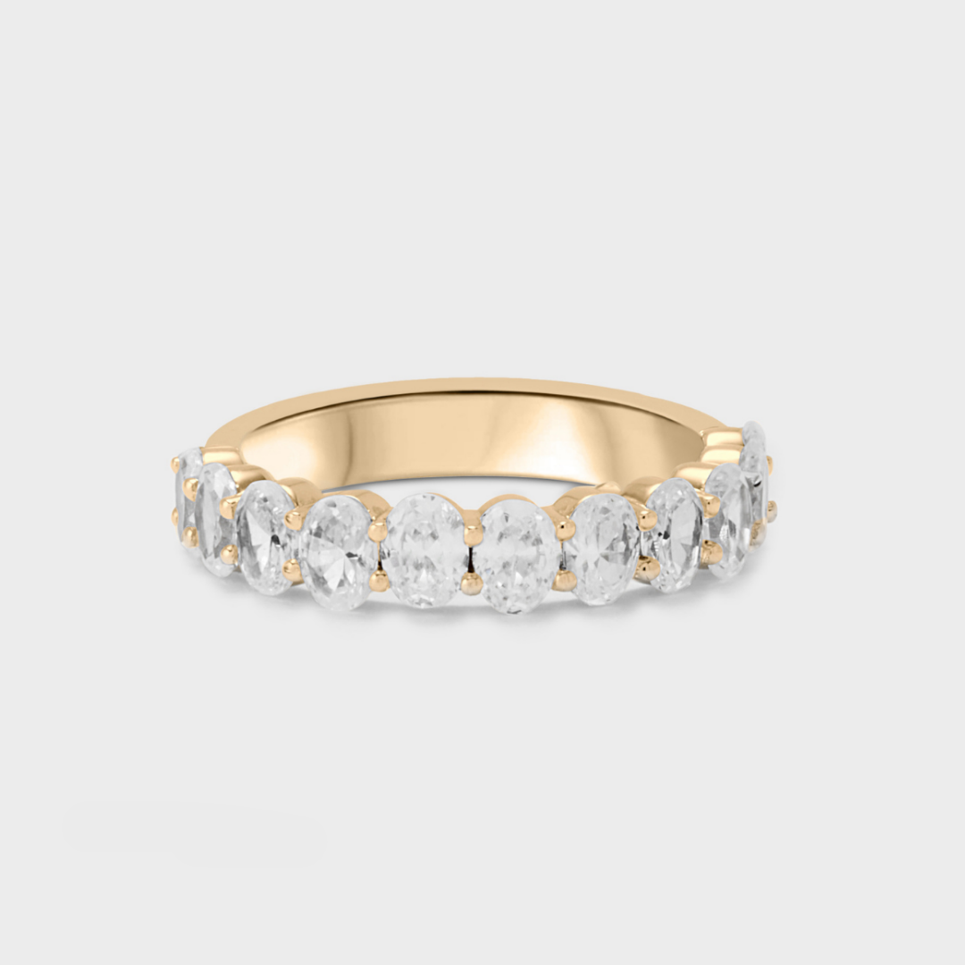 Defined Oval Diamond Band