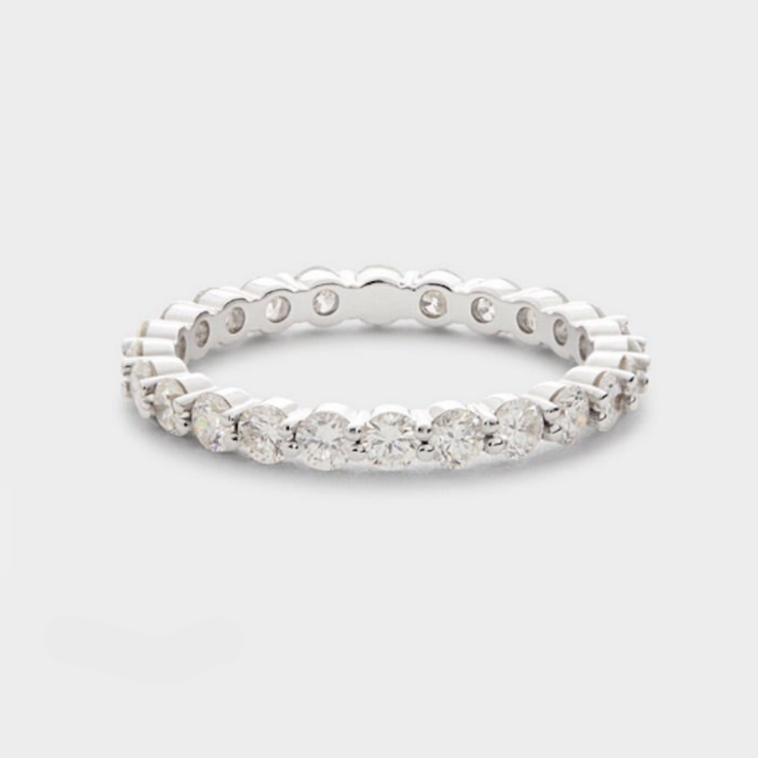 Defined Round Diamond Band