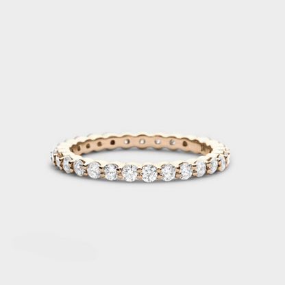 Defined Round Diamond Band