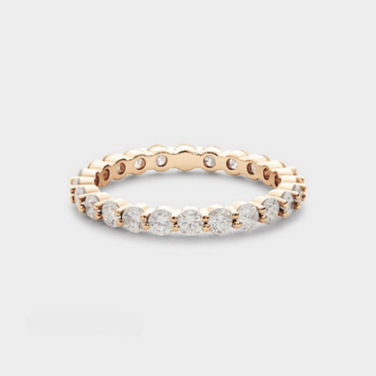 Defined Round Diamond Band
