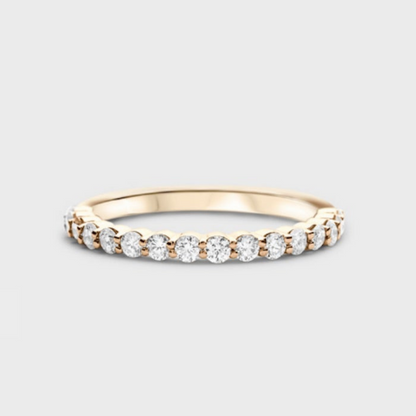 Defined Round Diamond Band