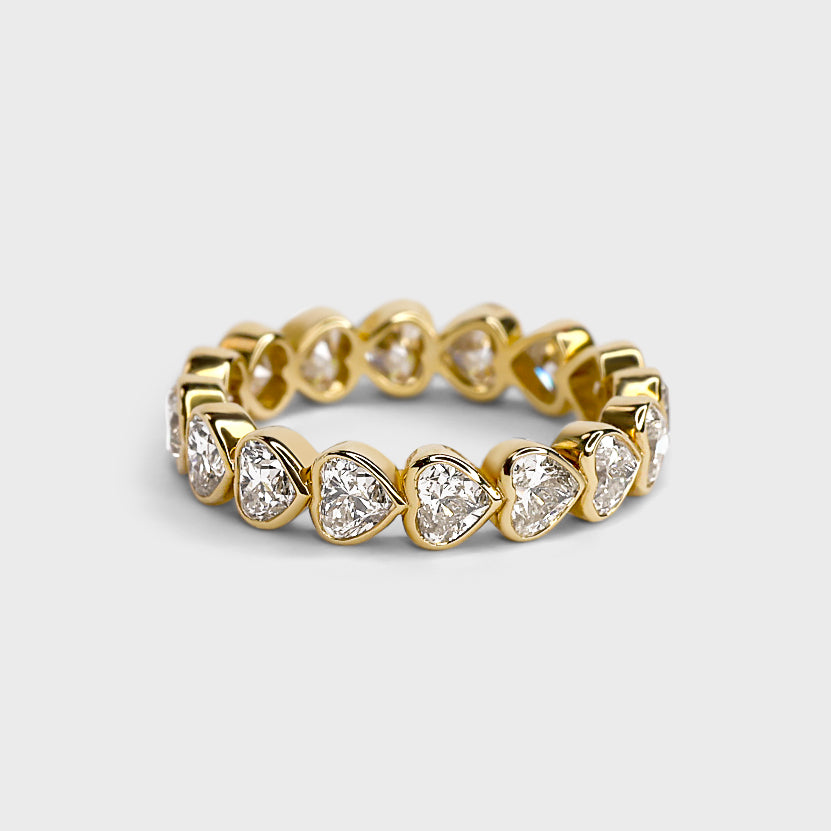 Bezel Set East West Heart Band