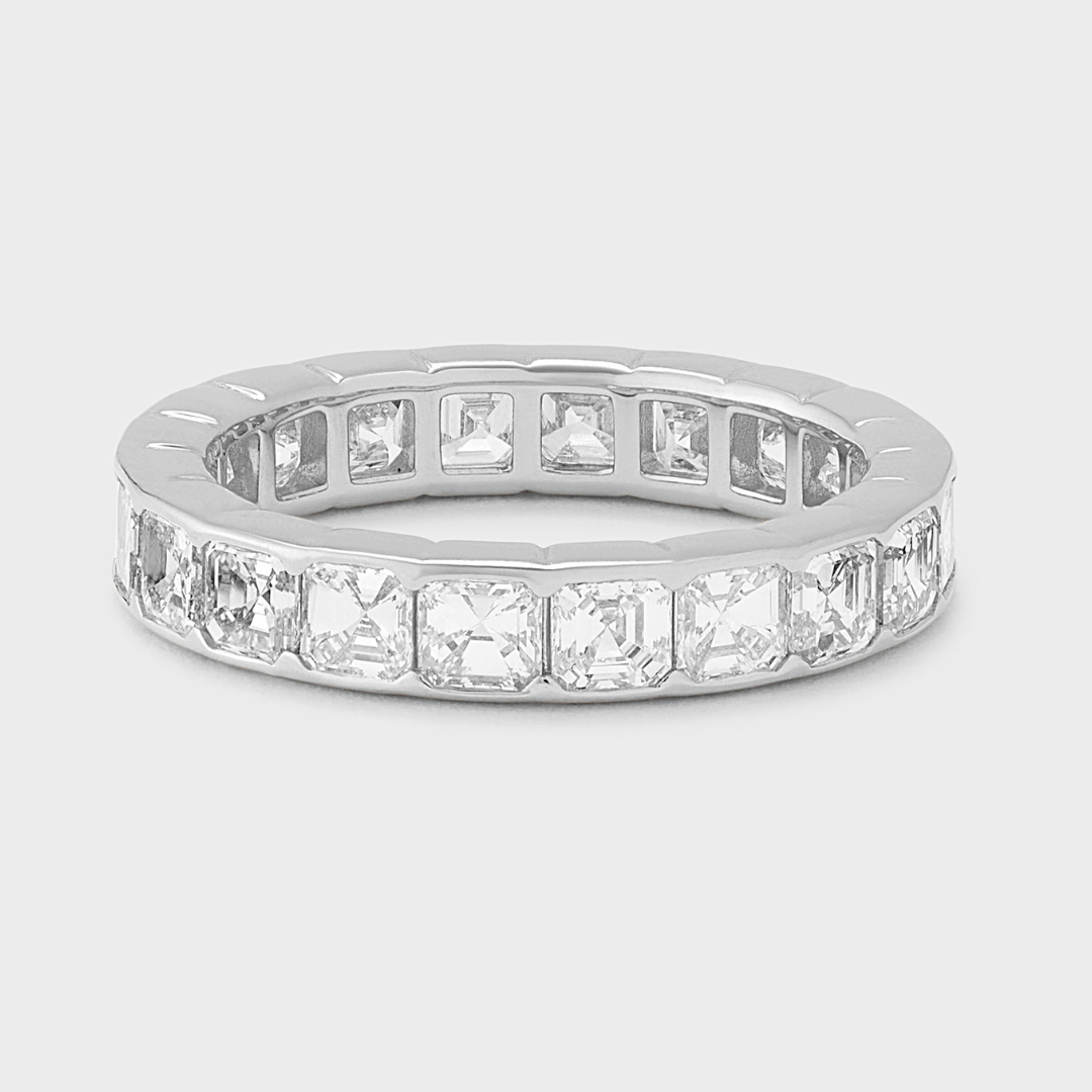Half Bezel Set Asscher Band
