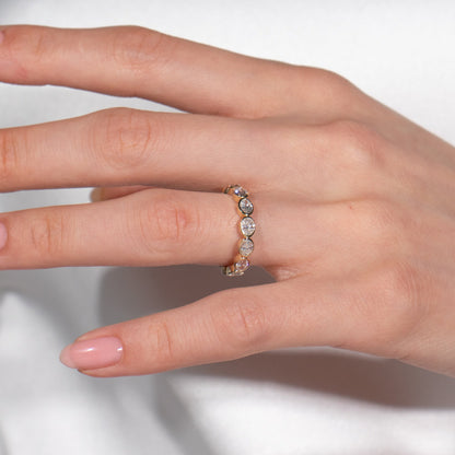 East West Bezel Set Oval Band