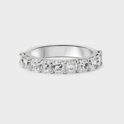 Low Luxe Asscher Cut Band