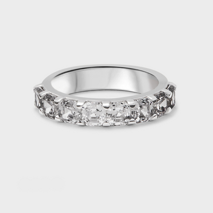 Low Luxe Asscher Cut Band