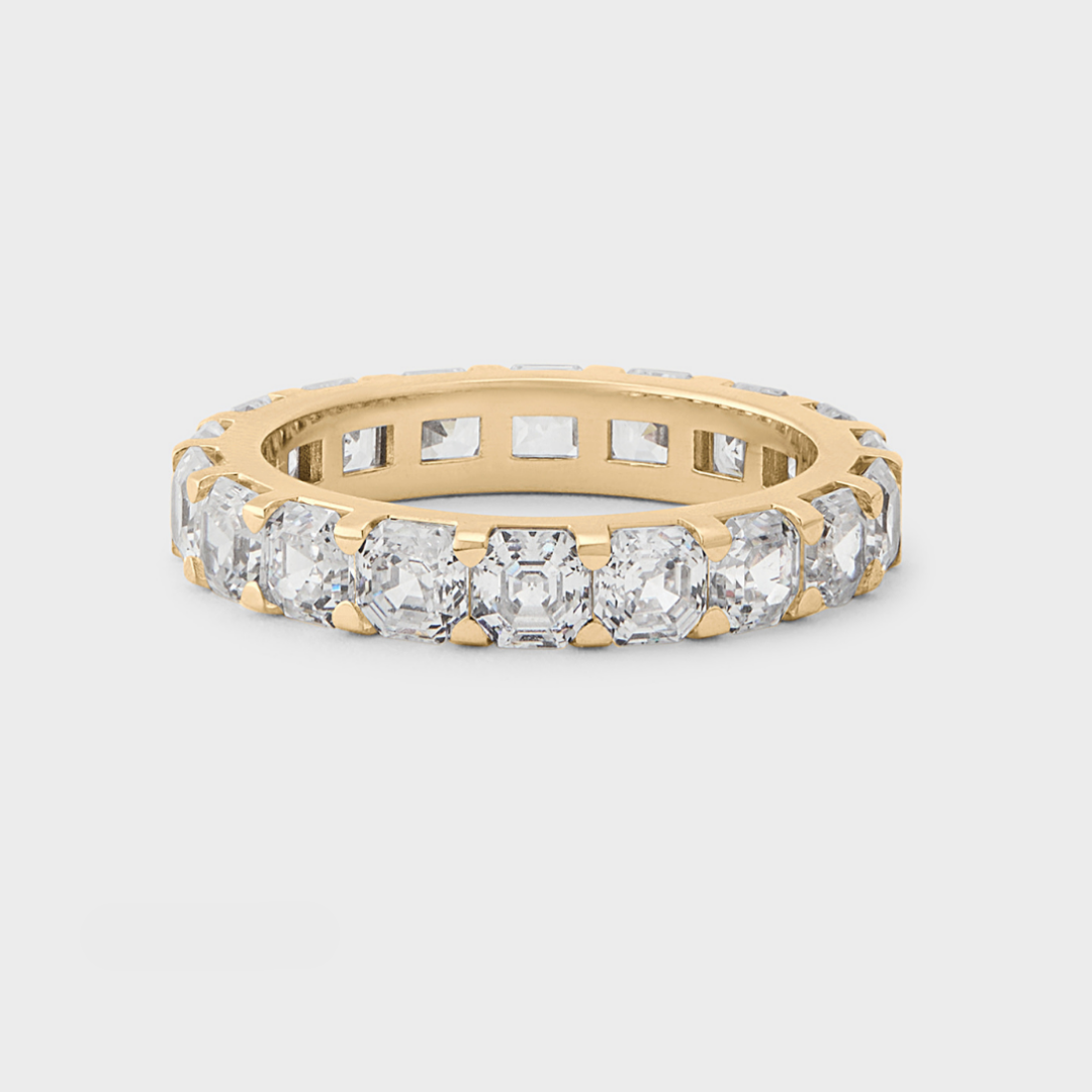 Low Luxe Asscher Cut Band