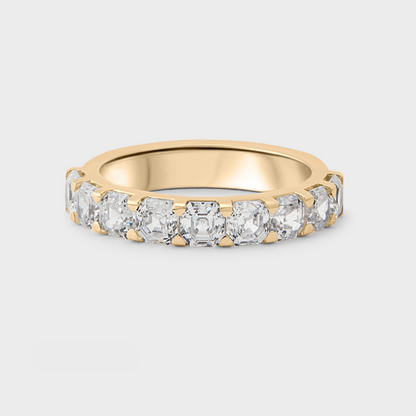 Low Luxe Asscher Cut Band