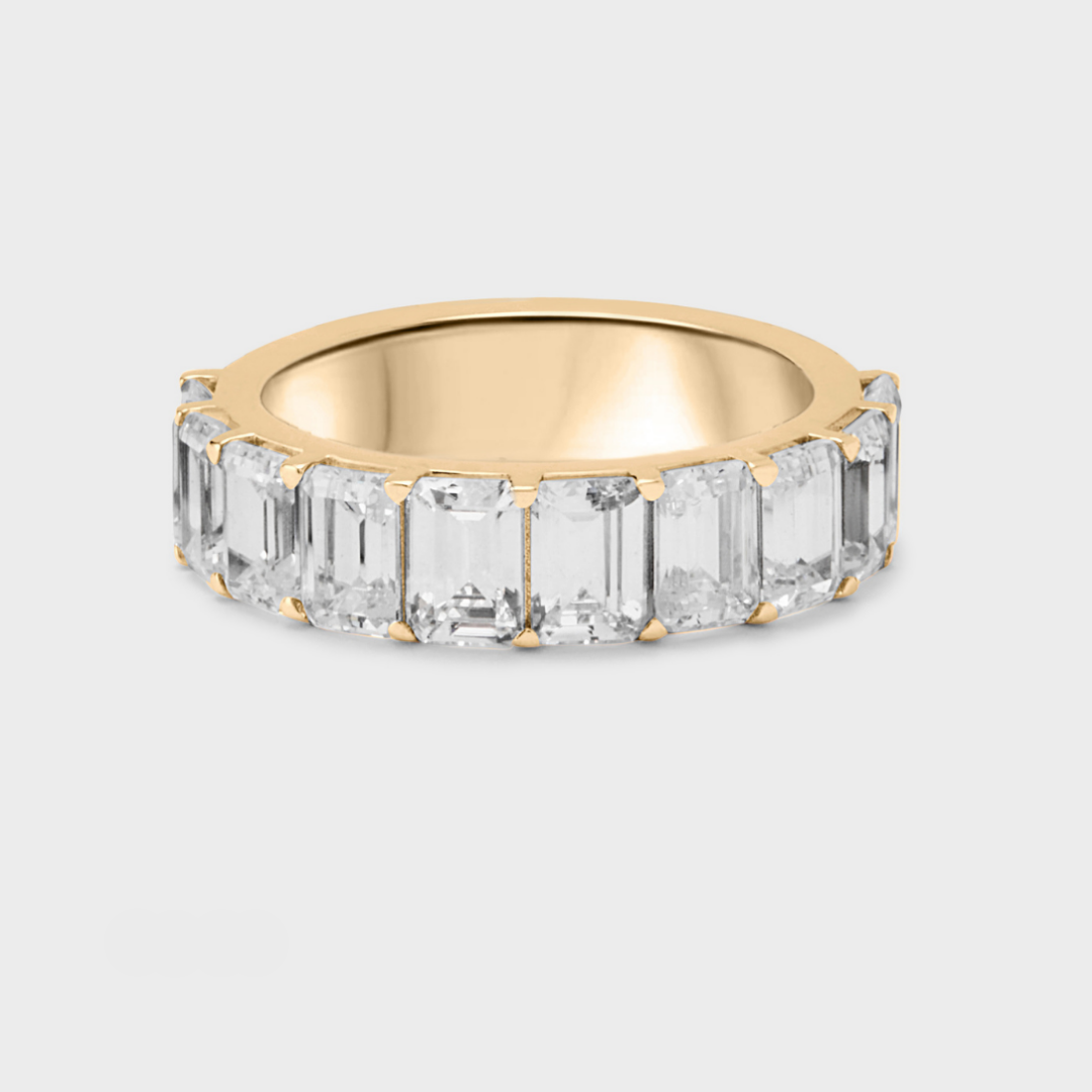 Low Luxe Emerald Cut Band