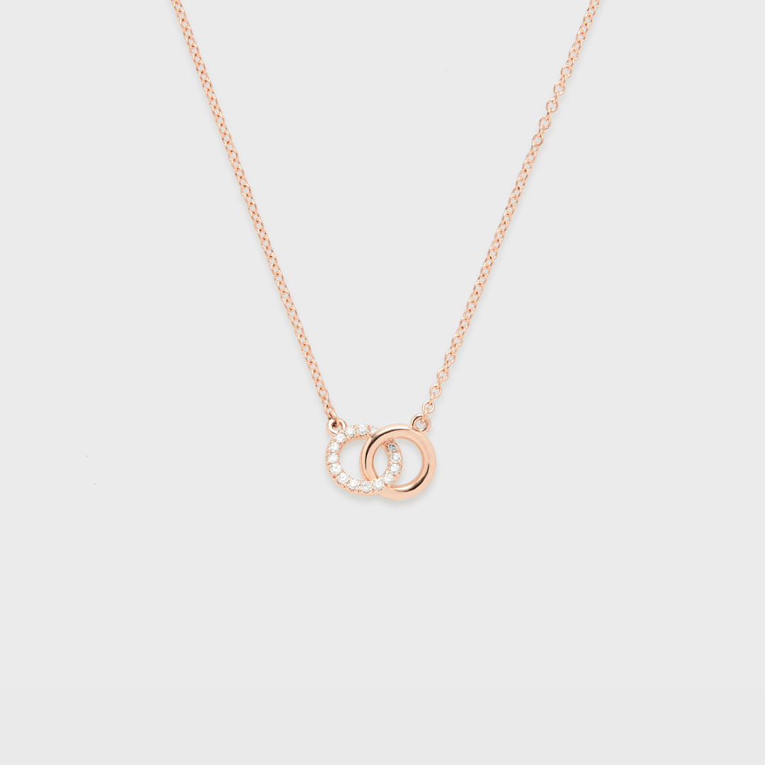 The Little Links Necklace