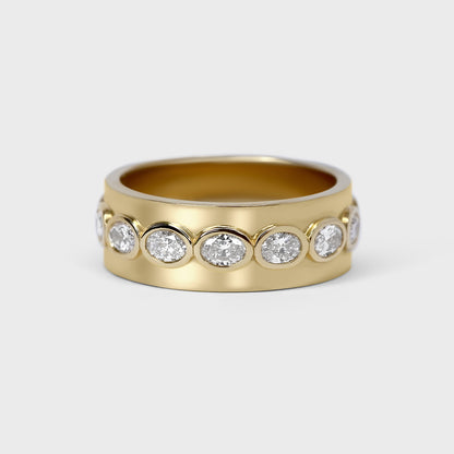 Isle Oval Diamond Band