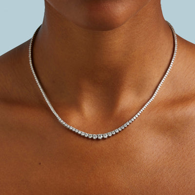12kt Diamond Riviera Necklace Encased in 18kt White Gold – María José  Jewelry