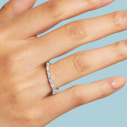 Emerald and Round Band