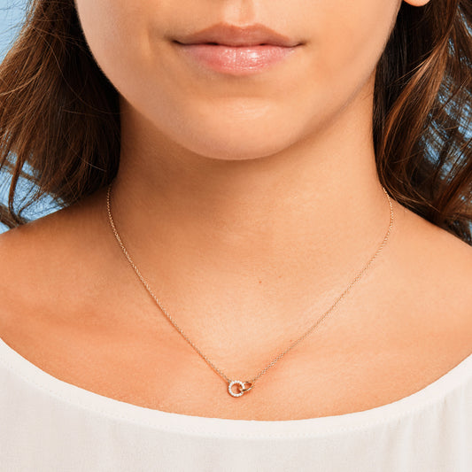 The Little Links Necklace